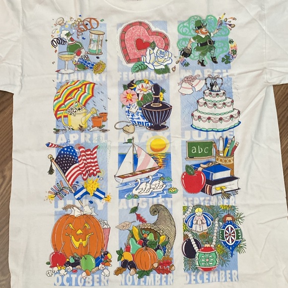 Vintage Graphic Oversized T-Shirt Made in USA Celebrate Every Month Of The Year - Picture 3 of 15